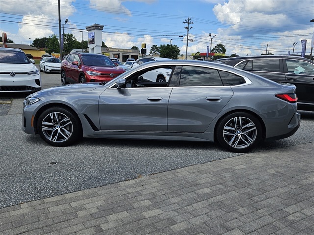 Vehicle image 7 of 30