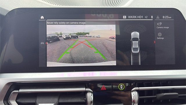 Vehicle image 12 of 28