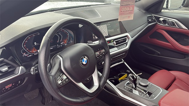 Vehicle image 9 of 28