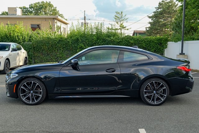 Vehicle image 9 of 49