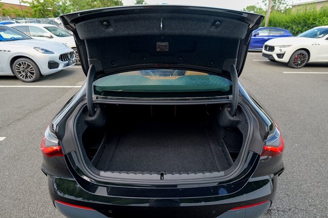 Vehicle image 16 of 49
