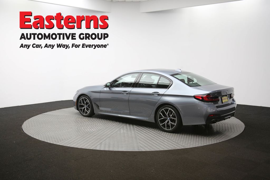 2022 BMW 5 Series 530i xDrive Image 34 of 68