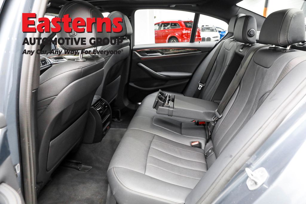 2022 BMW 5 Series 530i xDrive Image 46 of 68