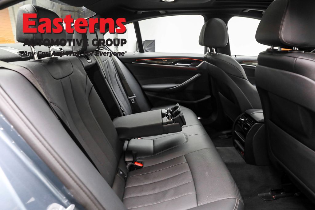 2022 BMW 5 Series 530i xDrive Image 44 of 68