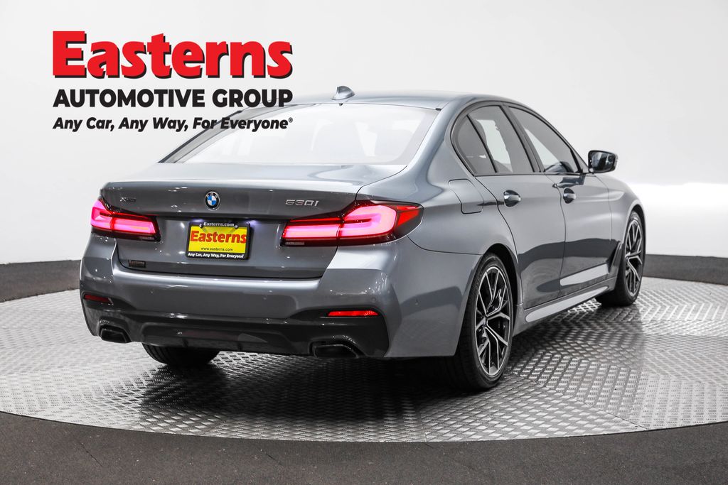 2022 BMW 5 Series 530i xDrive Image 25 of 68
