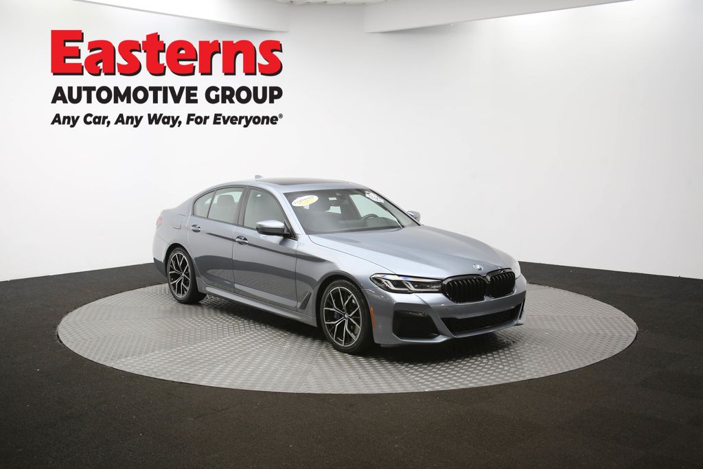 2022 BMW 5 Series 530i xDrive Image 12 of 68