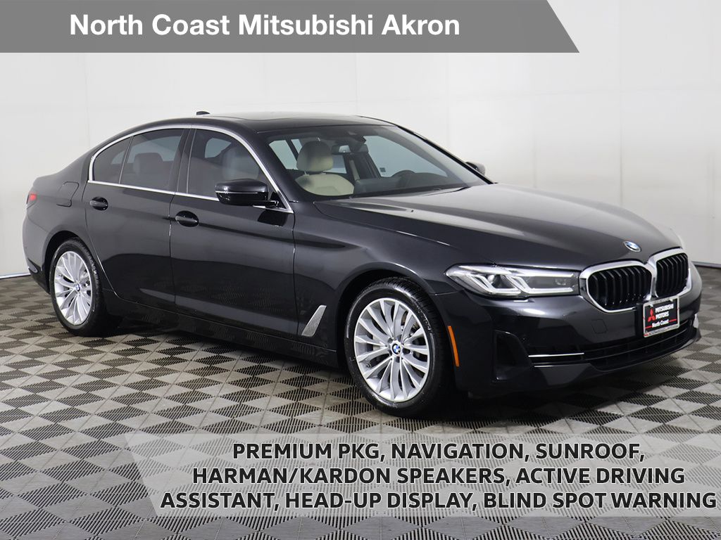 2022 BMW 5 Series 530i xDrive Image 2 of 67