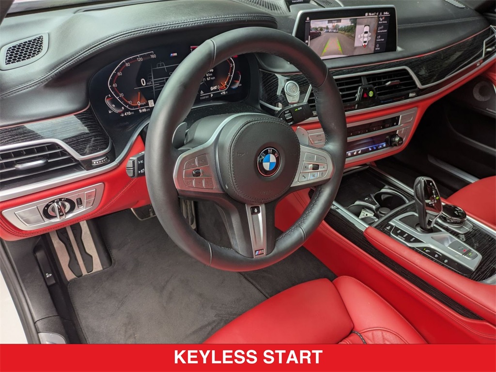 Vehicle image 16 of 43