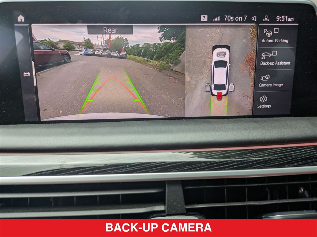 Vehicle image 22 of 43