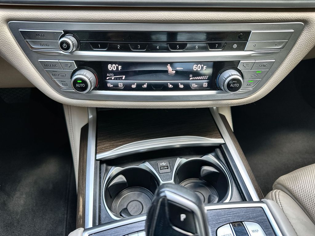 Vehicle image 36 of 36