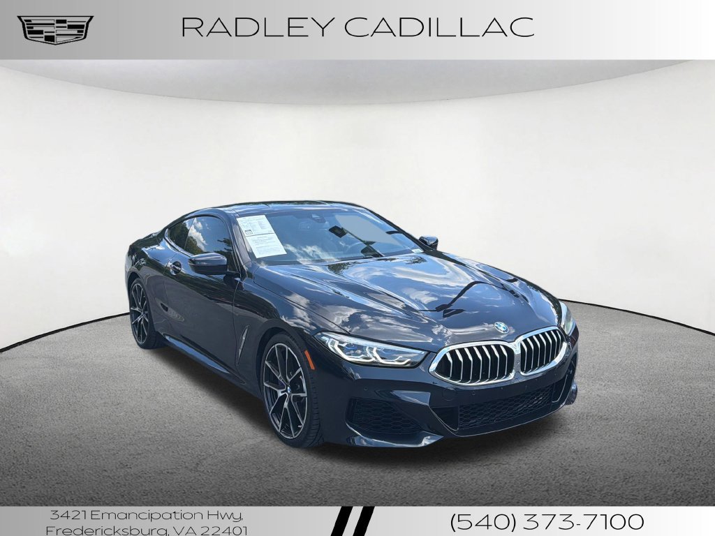 2022 BMW 8 Series 840i Image 3 of 21