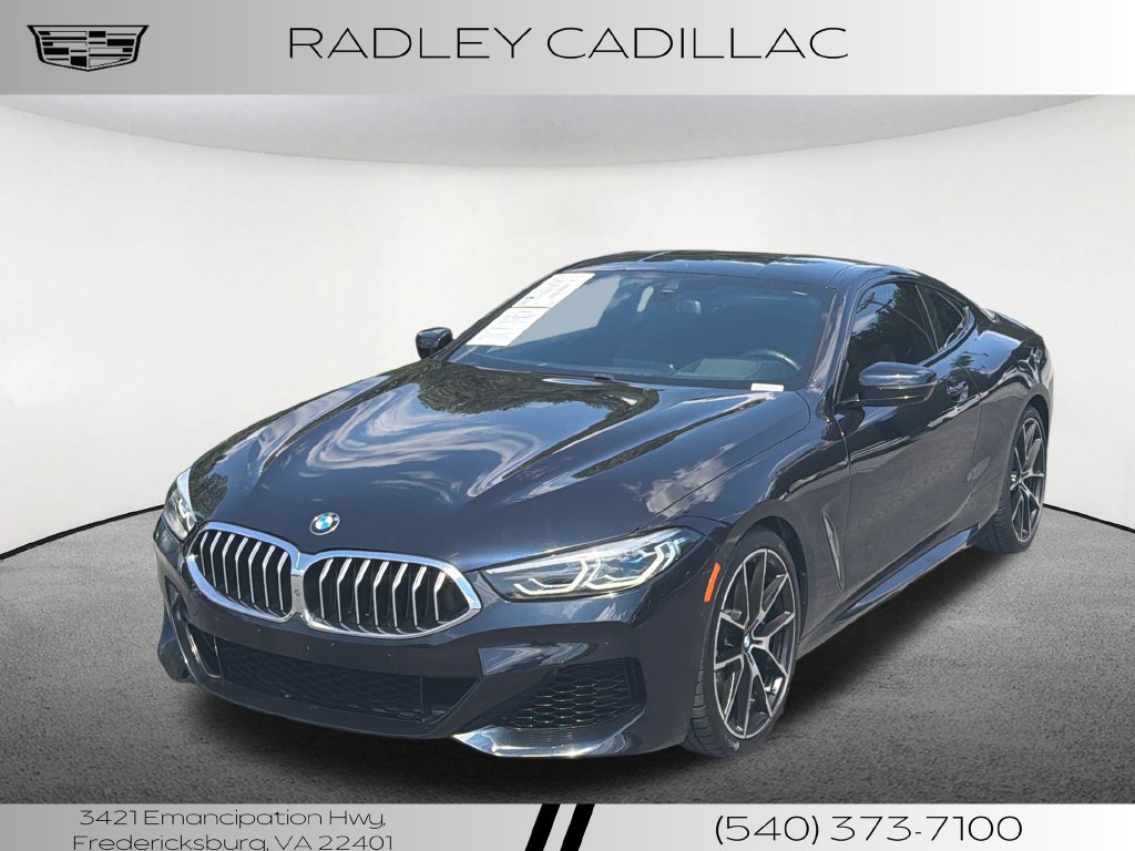 2022 BMW 8 Series 840i Image 1 of 21