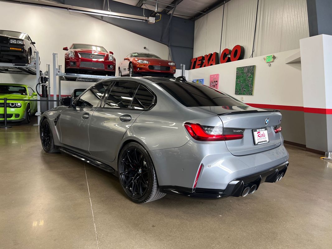 Vehicle image 19 of 116