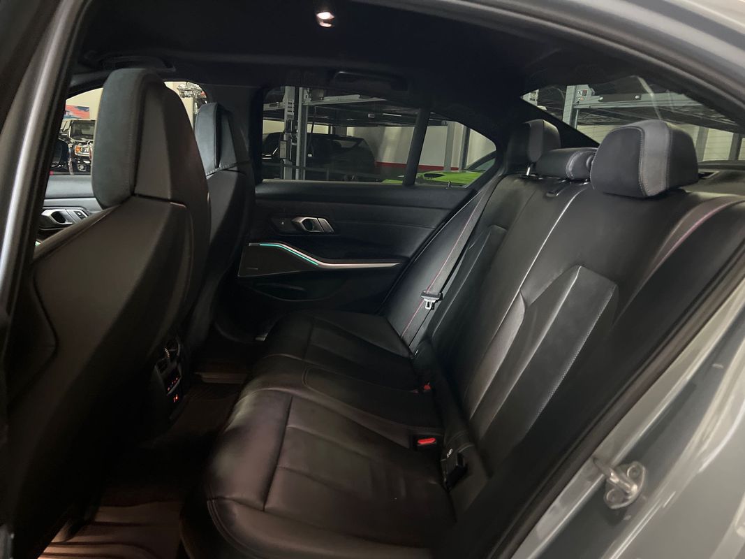 Vehicle image 48 of 116