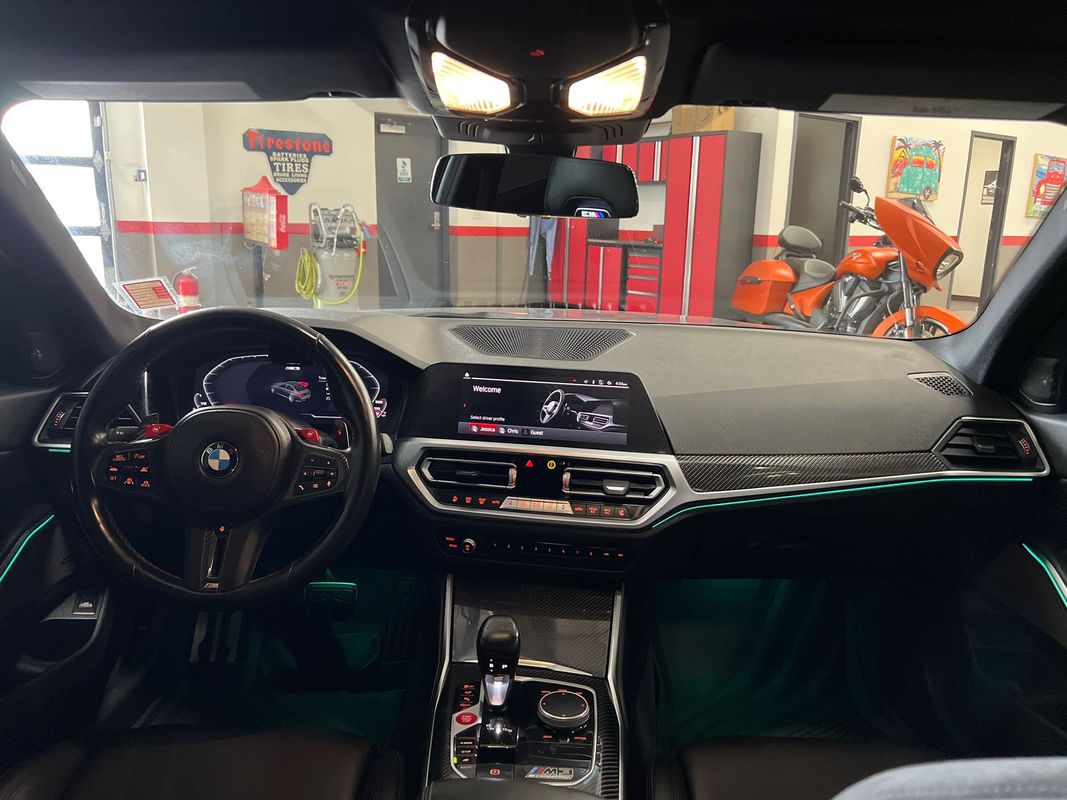 Vehicle image 52 of 116