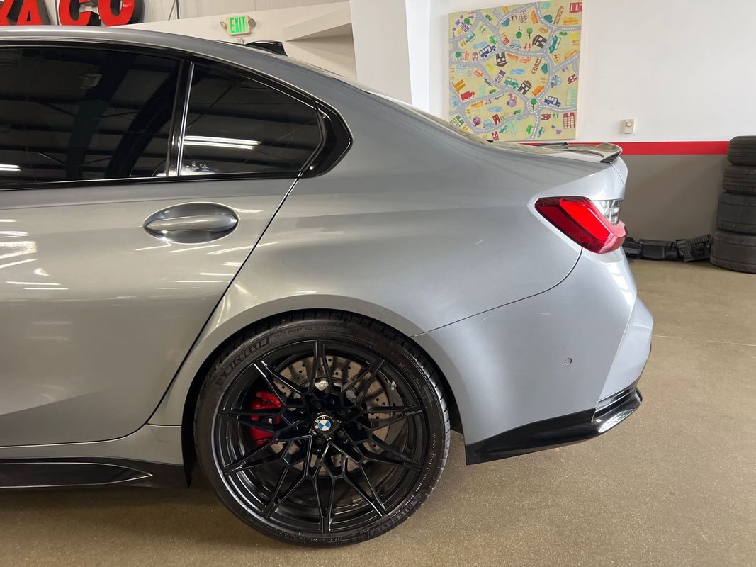 Vehicle image 108 of 116