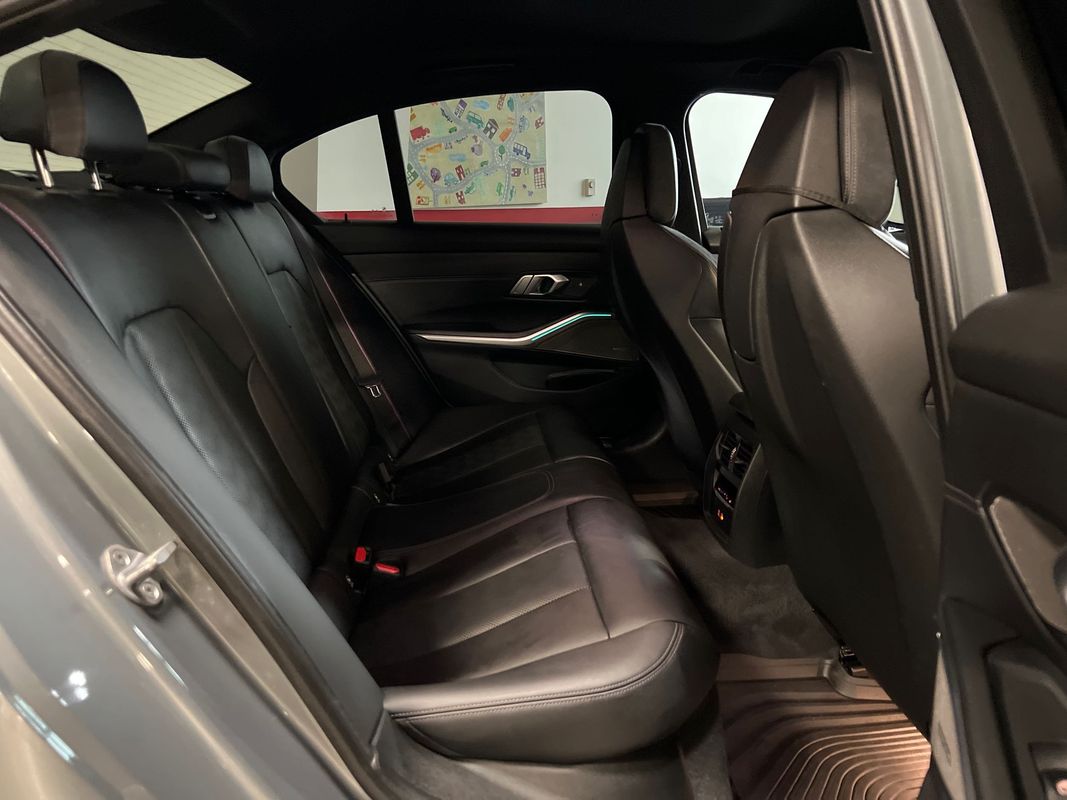 Vehicle image 45 of 116