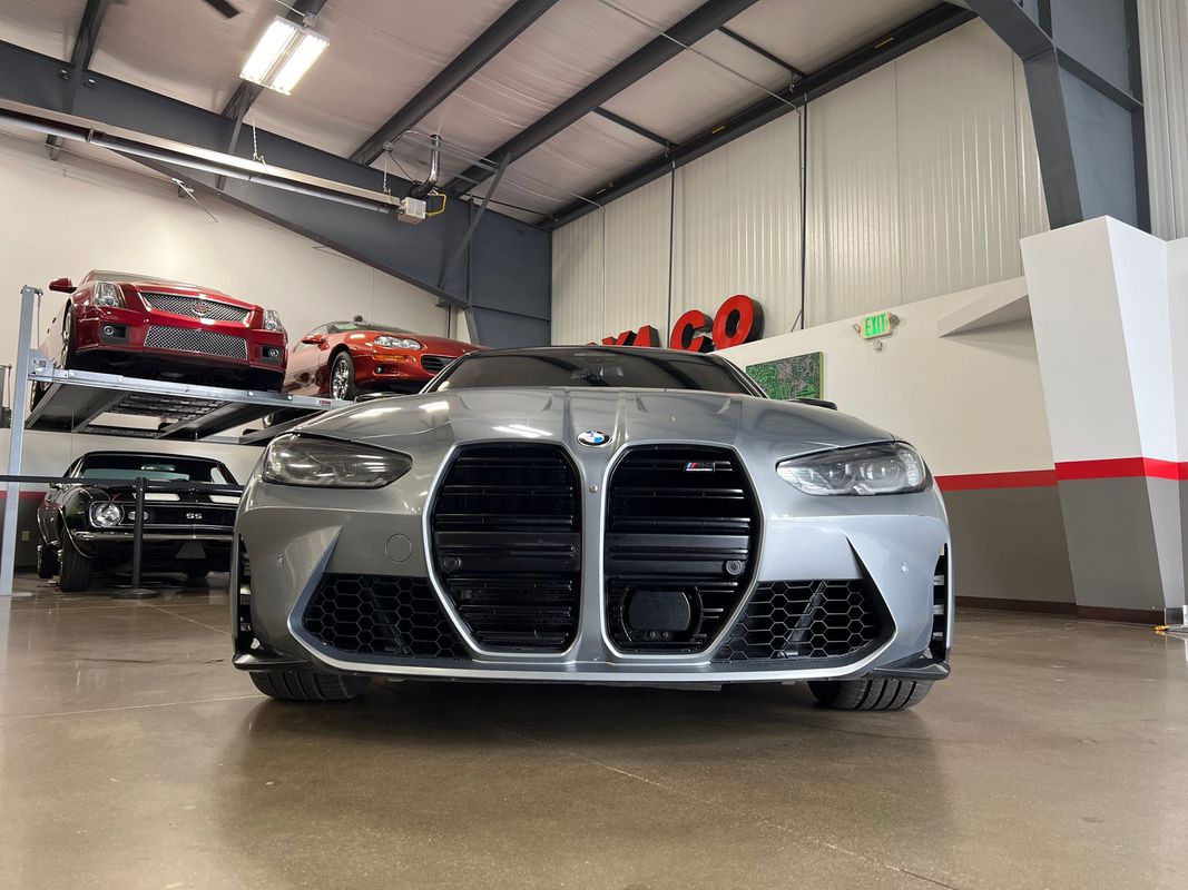 Vehicle image 7 of 116