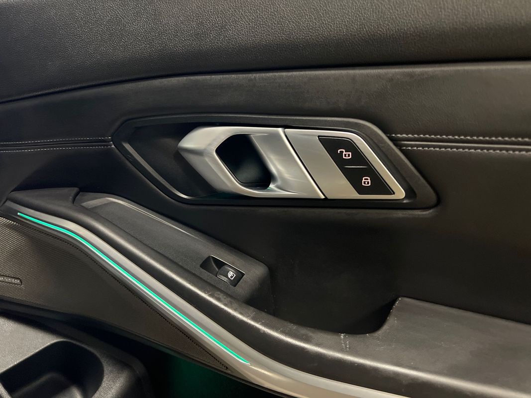 Vehicle image 68 of 116