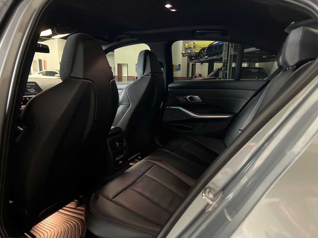 Vehicle image 49 of 116