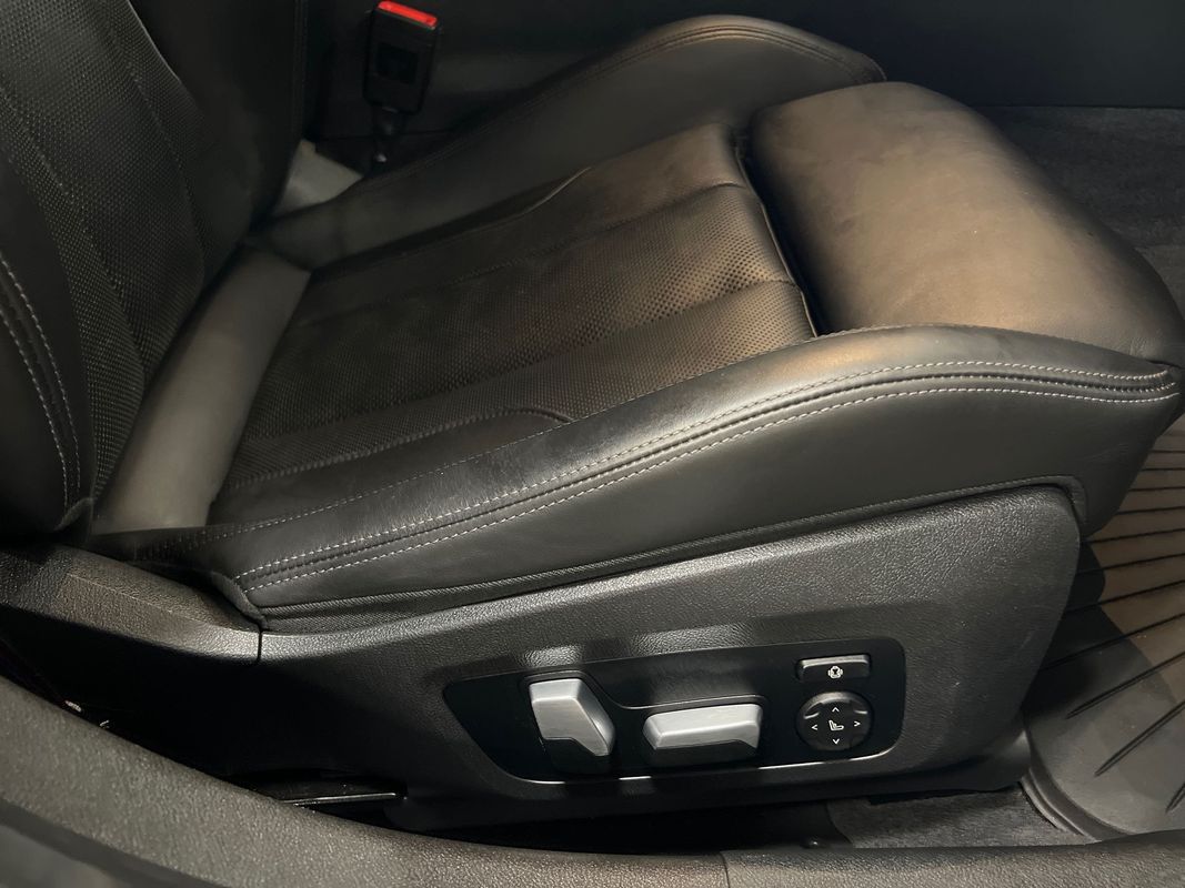 Vehicle image 116 of 116