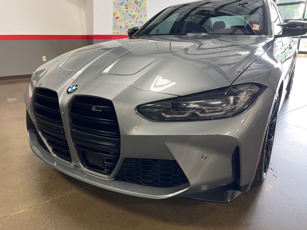 Vehicle image 103 of 116