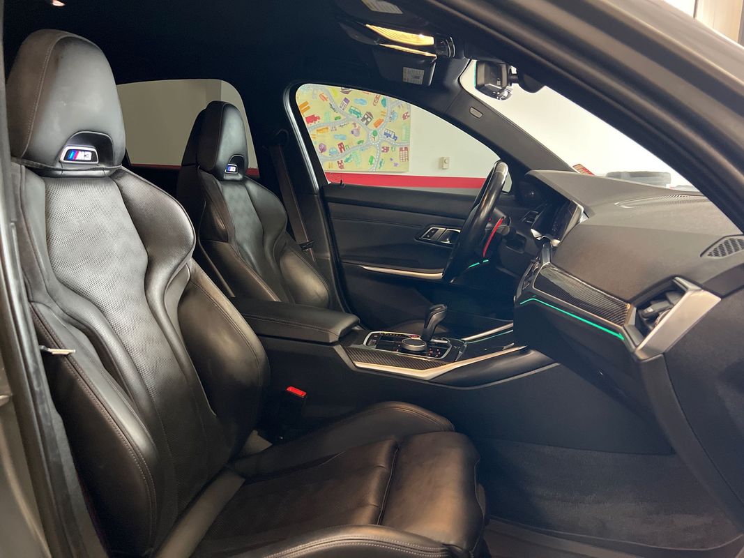 Vehicle image 47 of 116