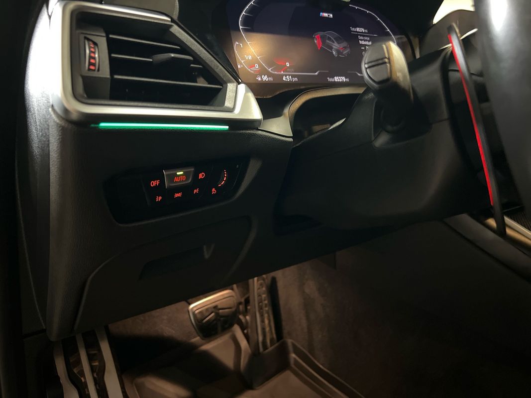 Vehicle image 90 of 116