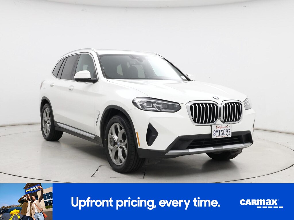 2022 BMW X3 xDrive30i Image 3 of 26