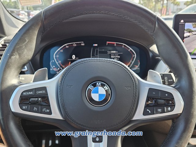 Vehicle image 14 of 23