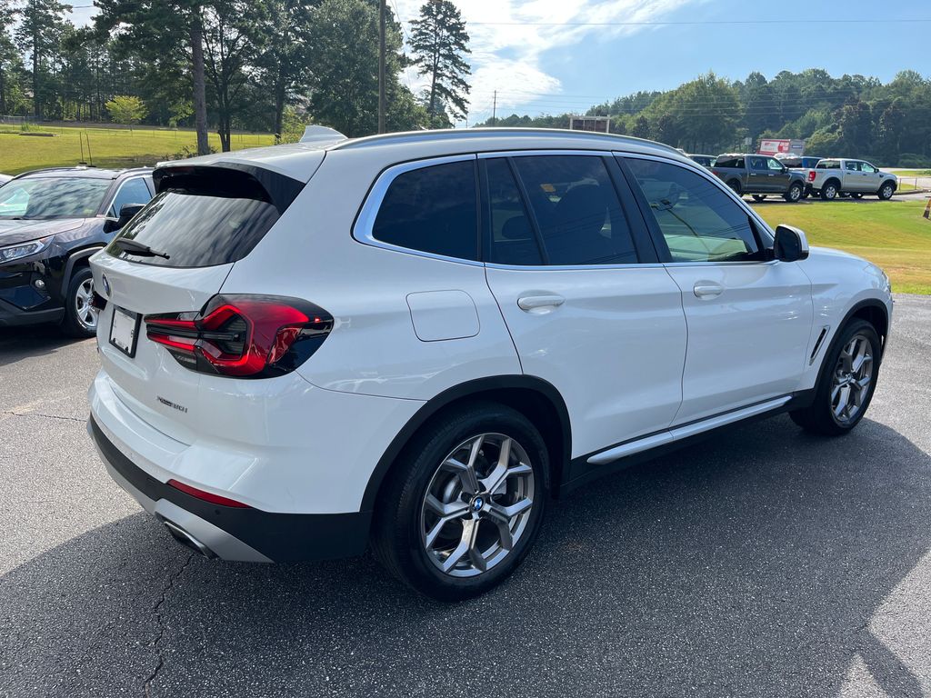 Vehicle image 5 of 35
