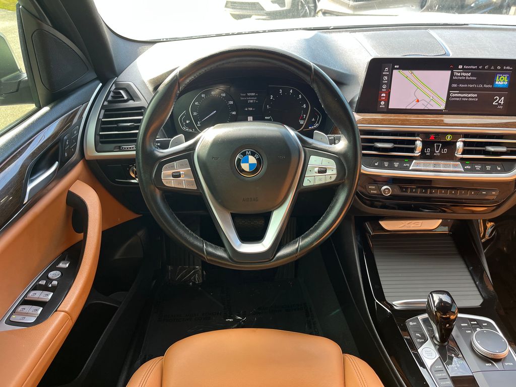 Vehicle image 15 of 35