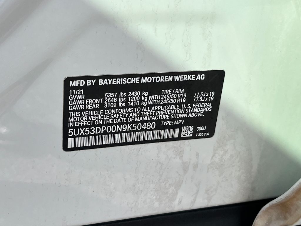 Vehicle image 28 of 35