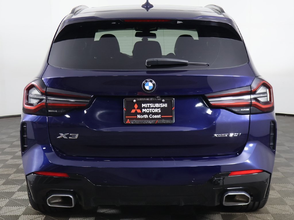 2022 BMW X3 xDrive30i Image 12 of 59