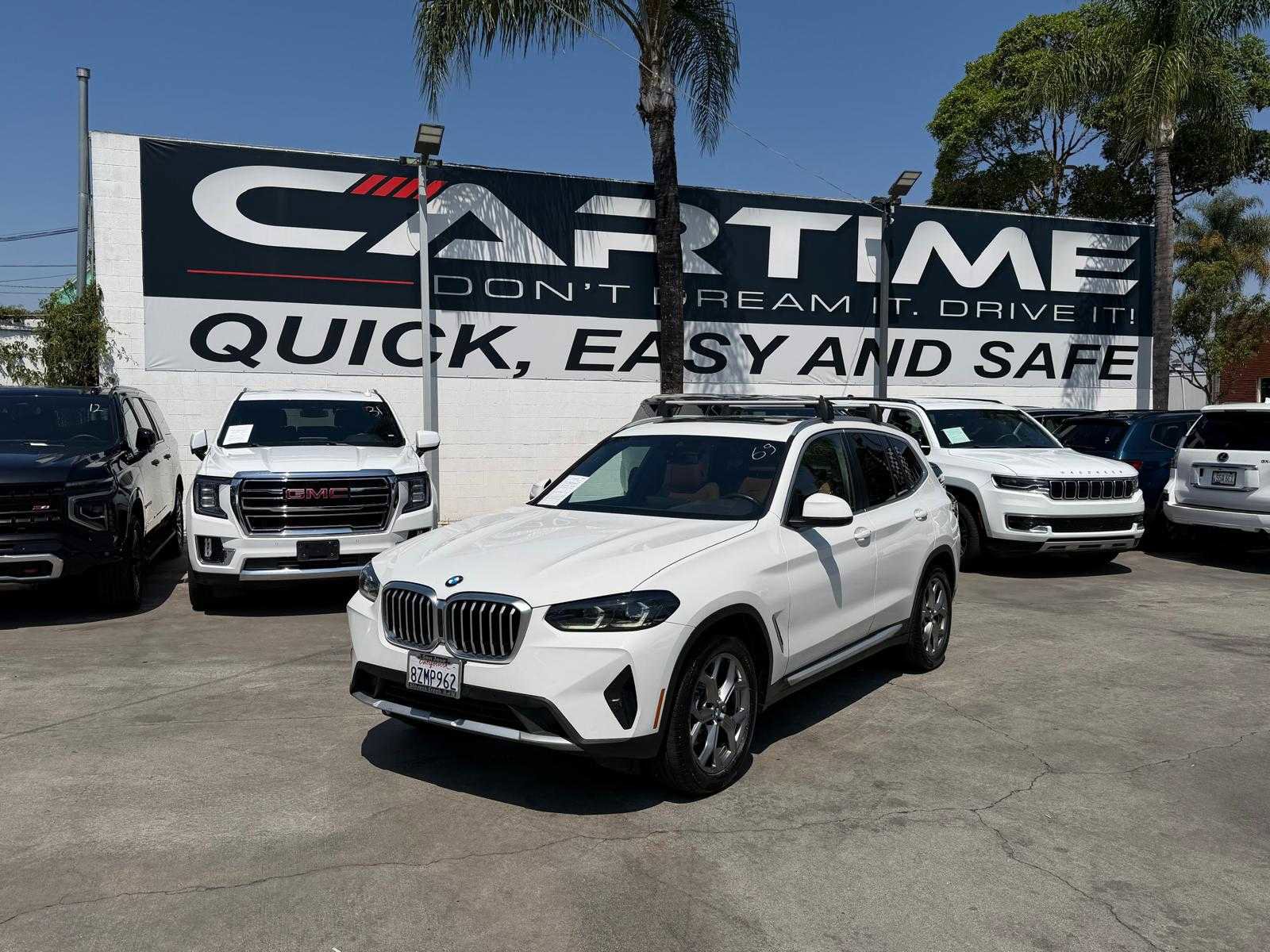 2022 BMW X3 xDrive30i Image 2 of 66