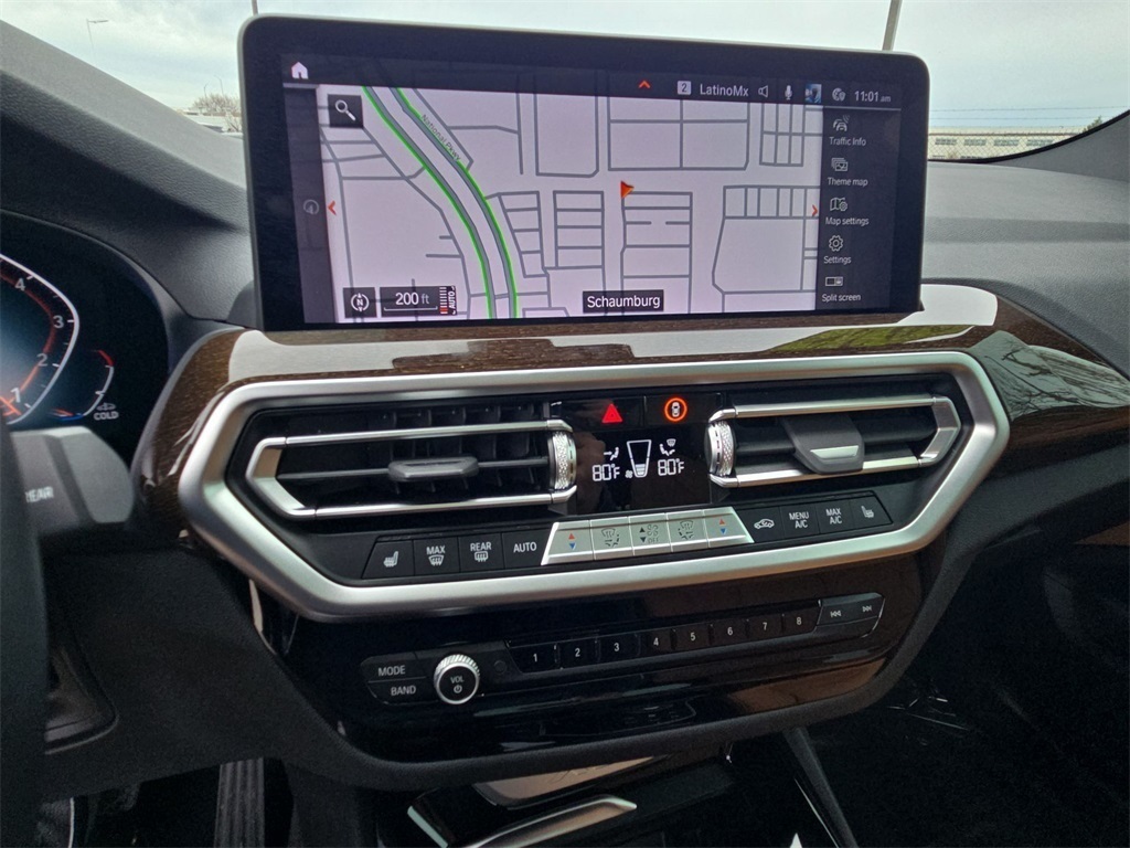 Vehicle image 24 of 35