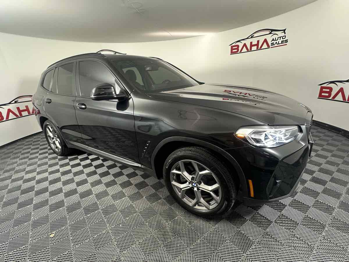 Vehicle image 7 of 49