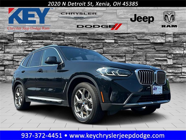 Vehicle image 2 of 27