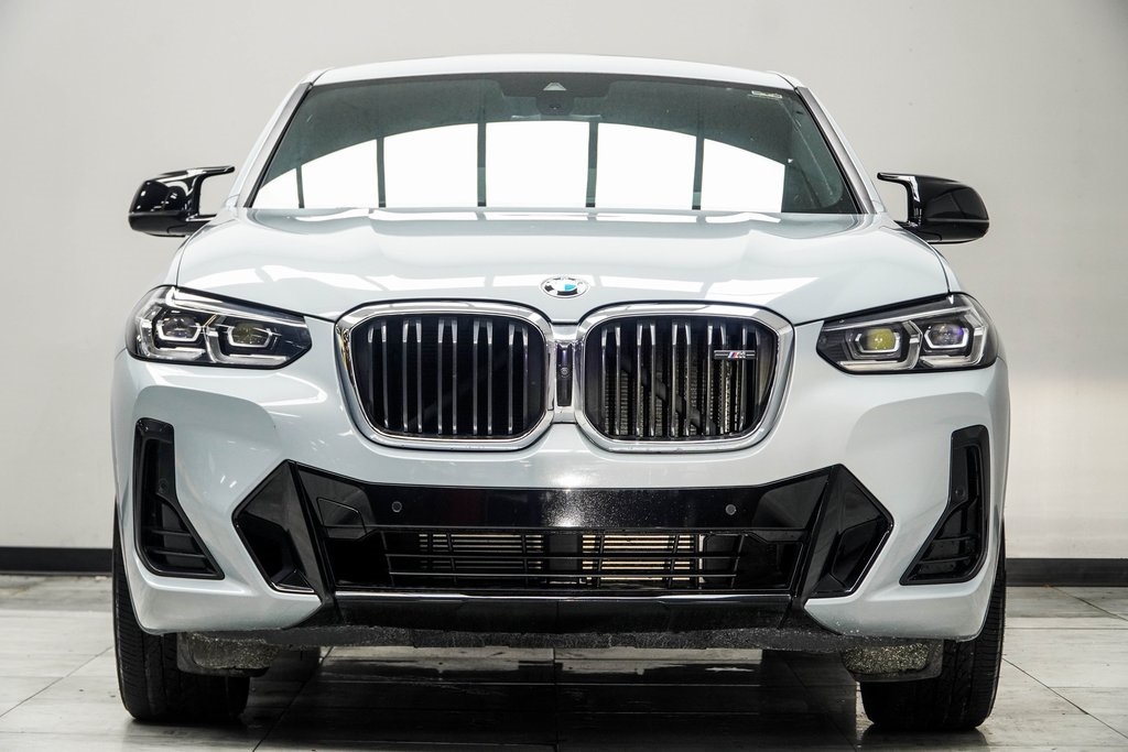 Vehicle image 3 of 41
