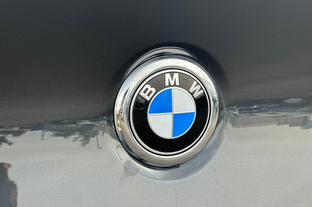 Vehicle image 26 of 27