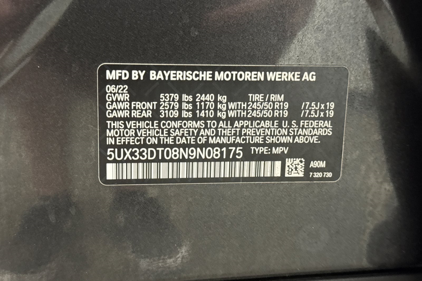 Vehicle image 28 of 37