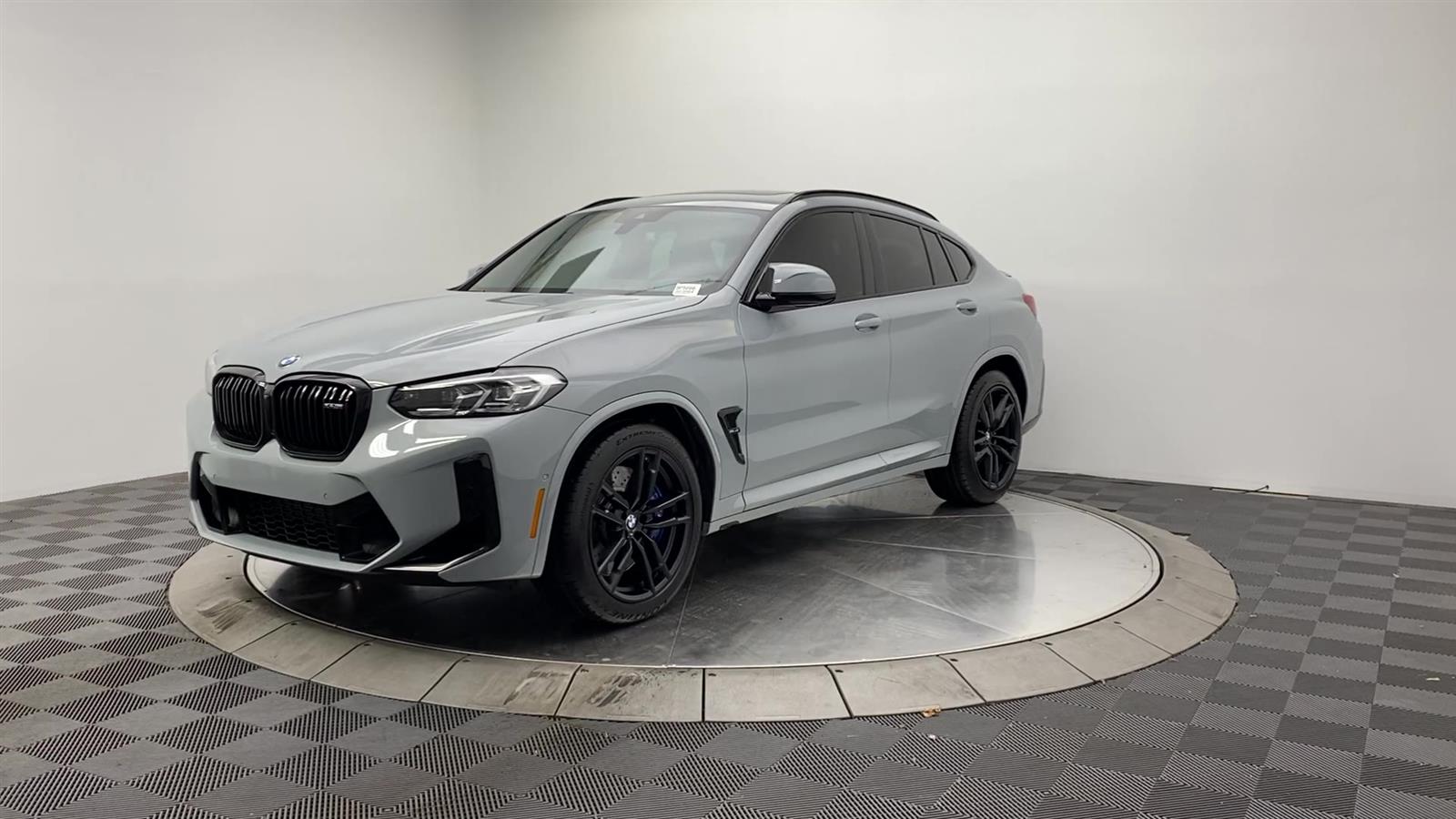 Vehicle image 1 of 30