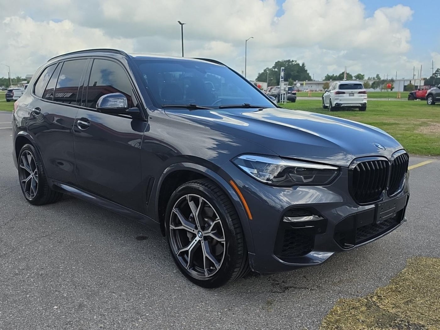 2022 BMW X5 xDrive40i Image 3 of 25