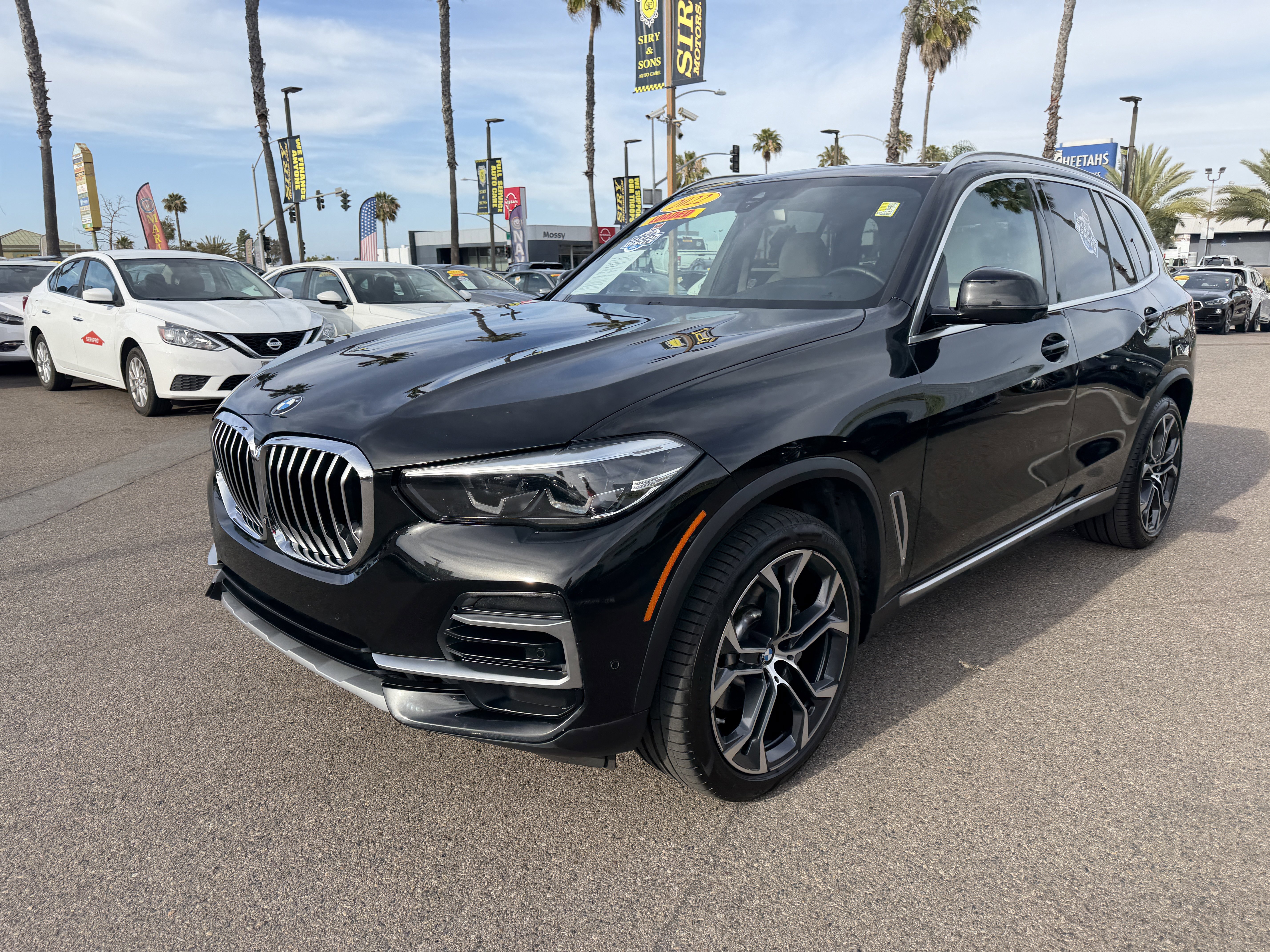 2022 BMW X5 xDrive40i Image 1 of 28