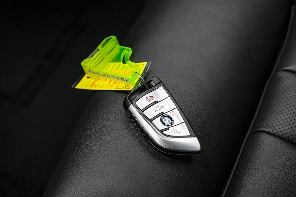 Vehicle image 58 of 59