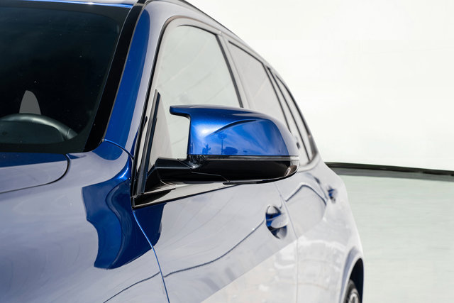 Vehicle image 52 of 56