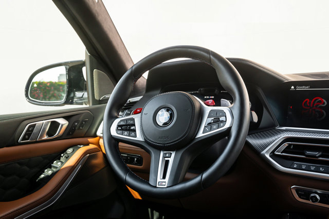 Vehicle image 47 of 56