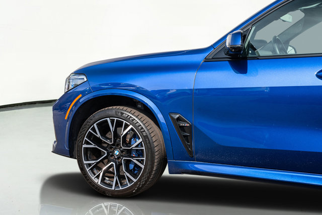 Vehicle image 41 of 56