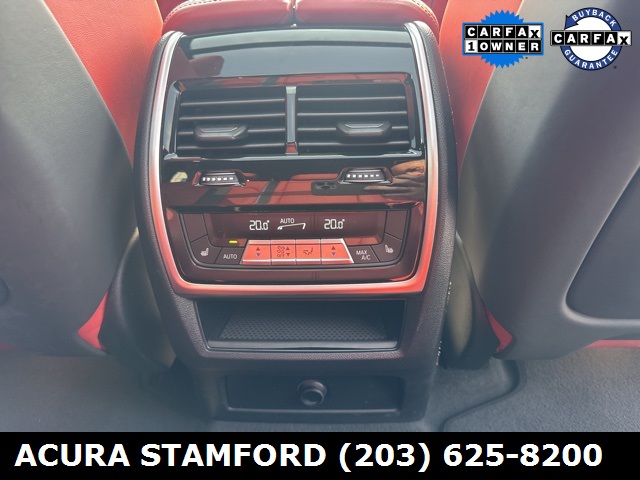 Vehicle image 20 of 62