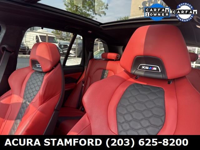 Vehicle image 39 of 62